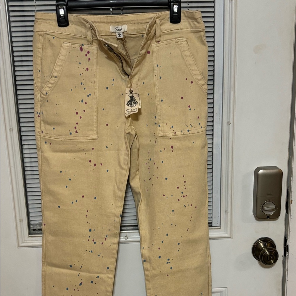 LAST CHANCE Easel Beige Pants with Colorful Accents